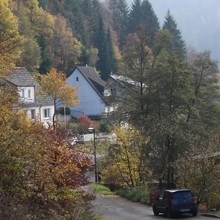 Schoene In Bontkirchen *